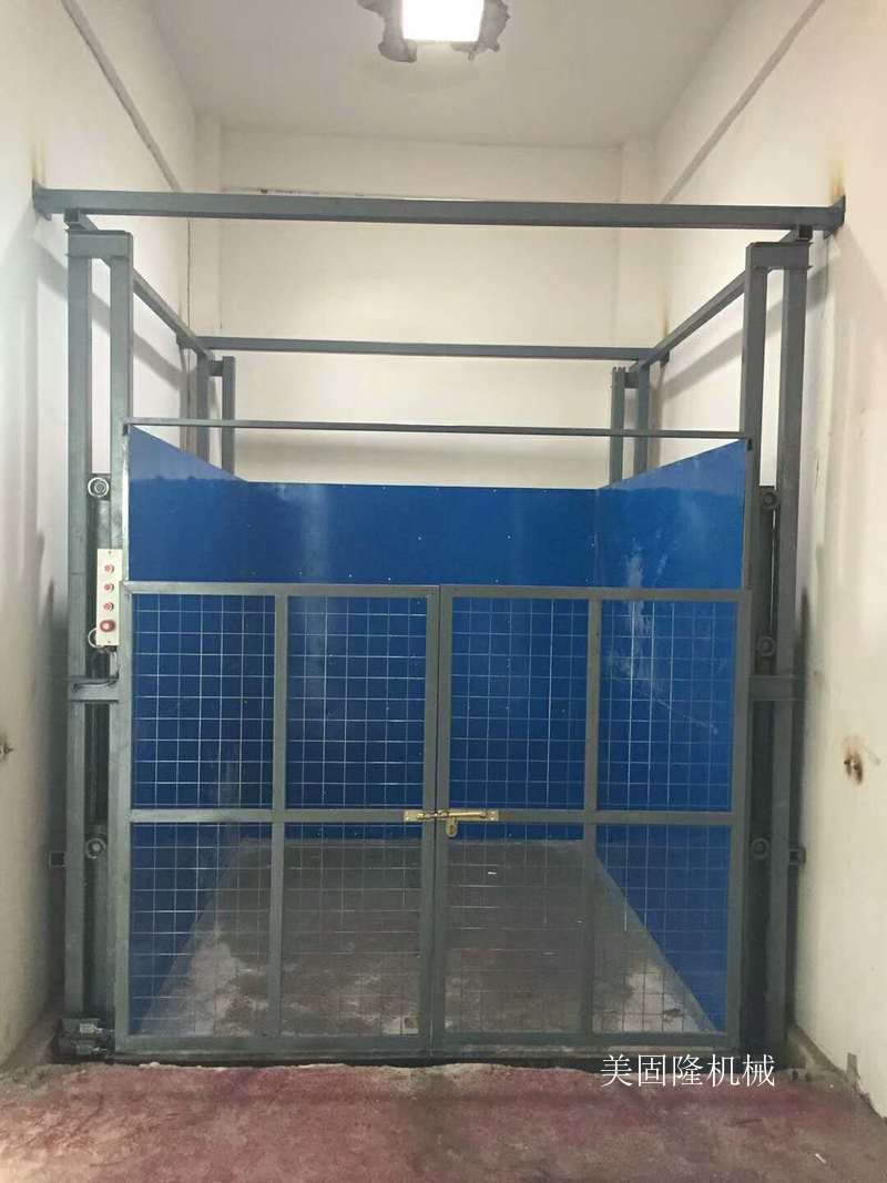 东莞导轨式升降货梯价格
